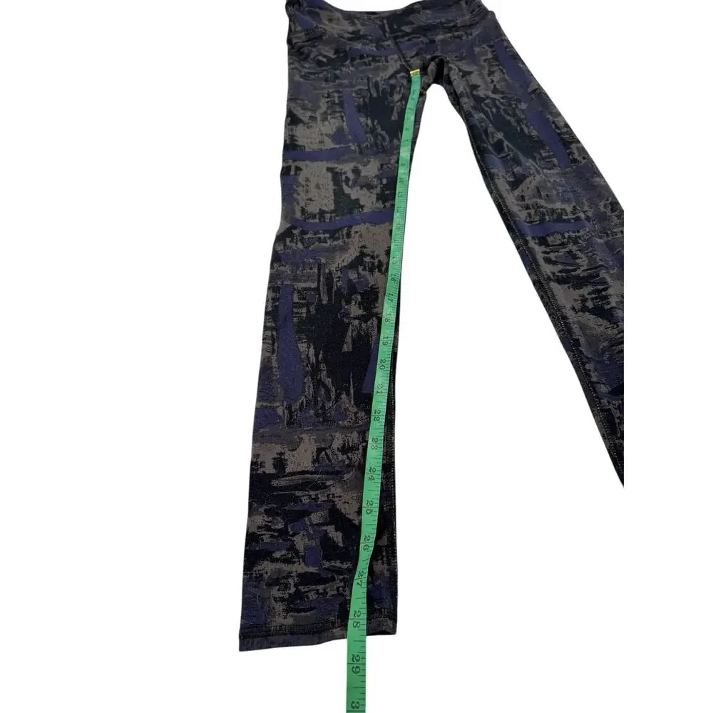 ALO High Rise Leggings Tan Black Blue Camo Abstract Print Size Small Womens